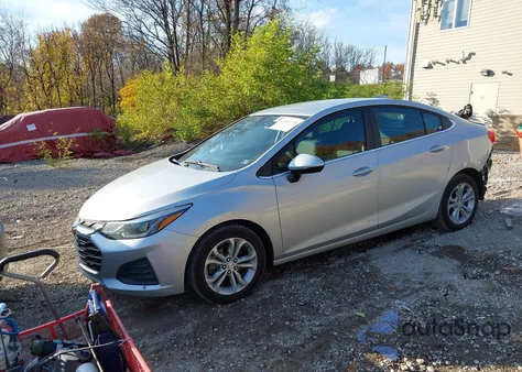2019 Chevrolet Cruze Lt z USA, uszkodzony, nr VIN 1G1BE5SM8K7144258